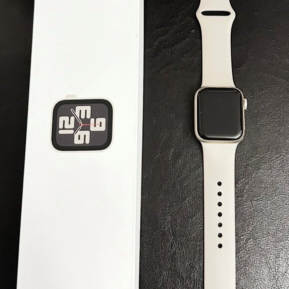 Apple Watch SE Gen 2 40mm AI Star SM SB S/M GPS - Picture 1 of 3